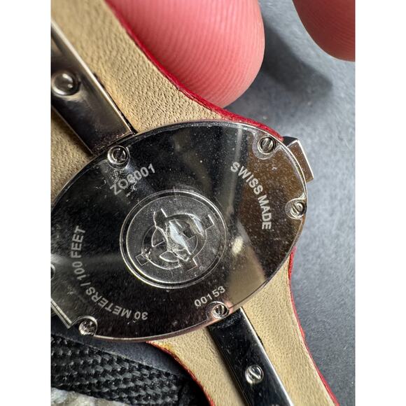 Zodiac ZO6001 Swiss Made Red ULTRA RARE Quartz Analog Women's Oval Watch - Picture 16 of 16